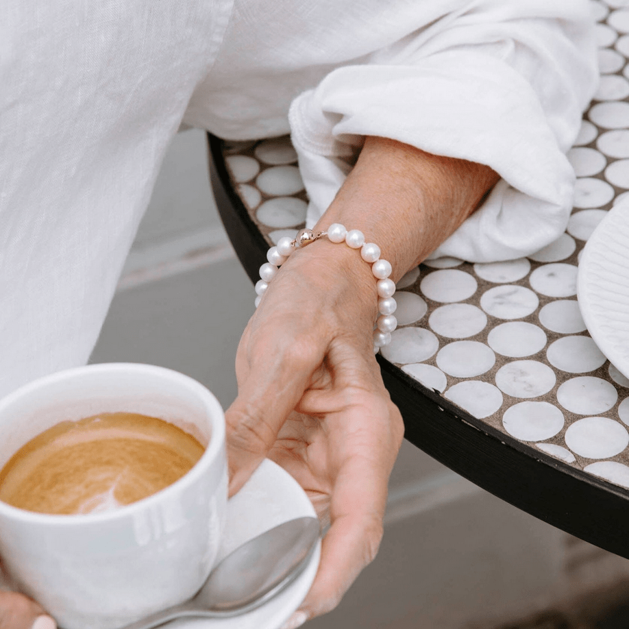 Ikecho Pearl Bracelets Ikecho Gold Classic Freshwater Pearl Bracelet Ikecho Gold Classic Freshwater Pearl Bracelet Brand