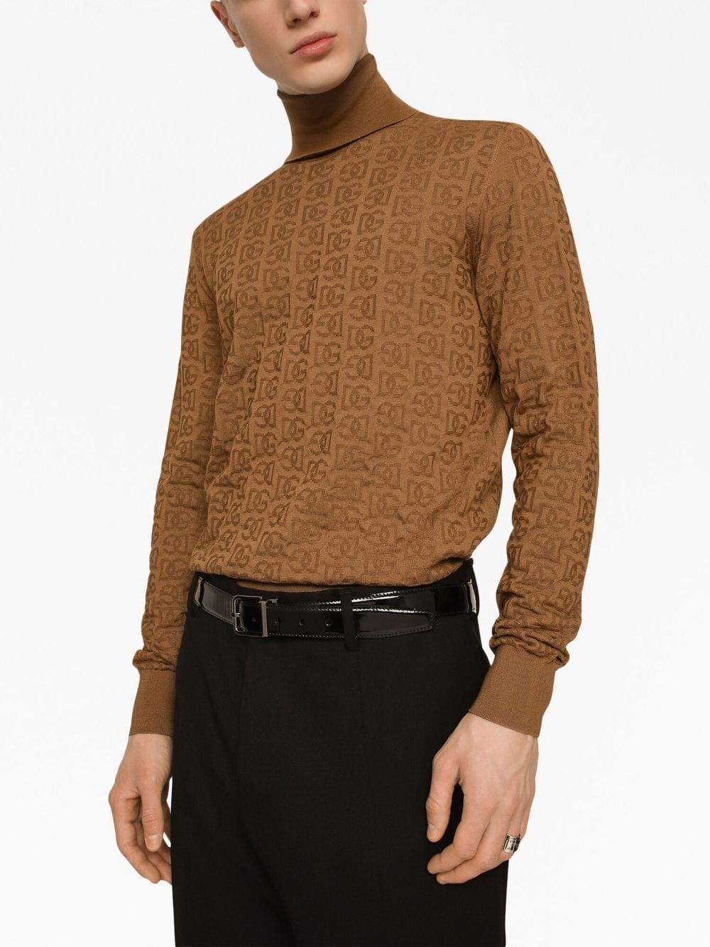 Dolce & Gabbana Topwear 46 Dolce & Gabbana Sweaters Camel Dolce & Gabbana Sweaters Camel Brand