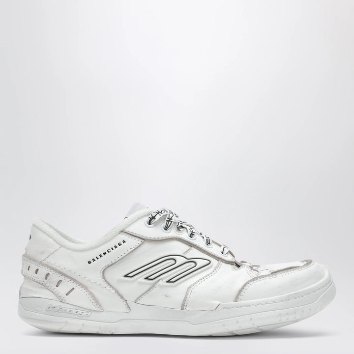 Balenciaga - Hamptons Worn-Out Mid white Sneakers