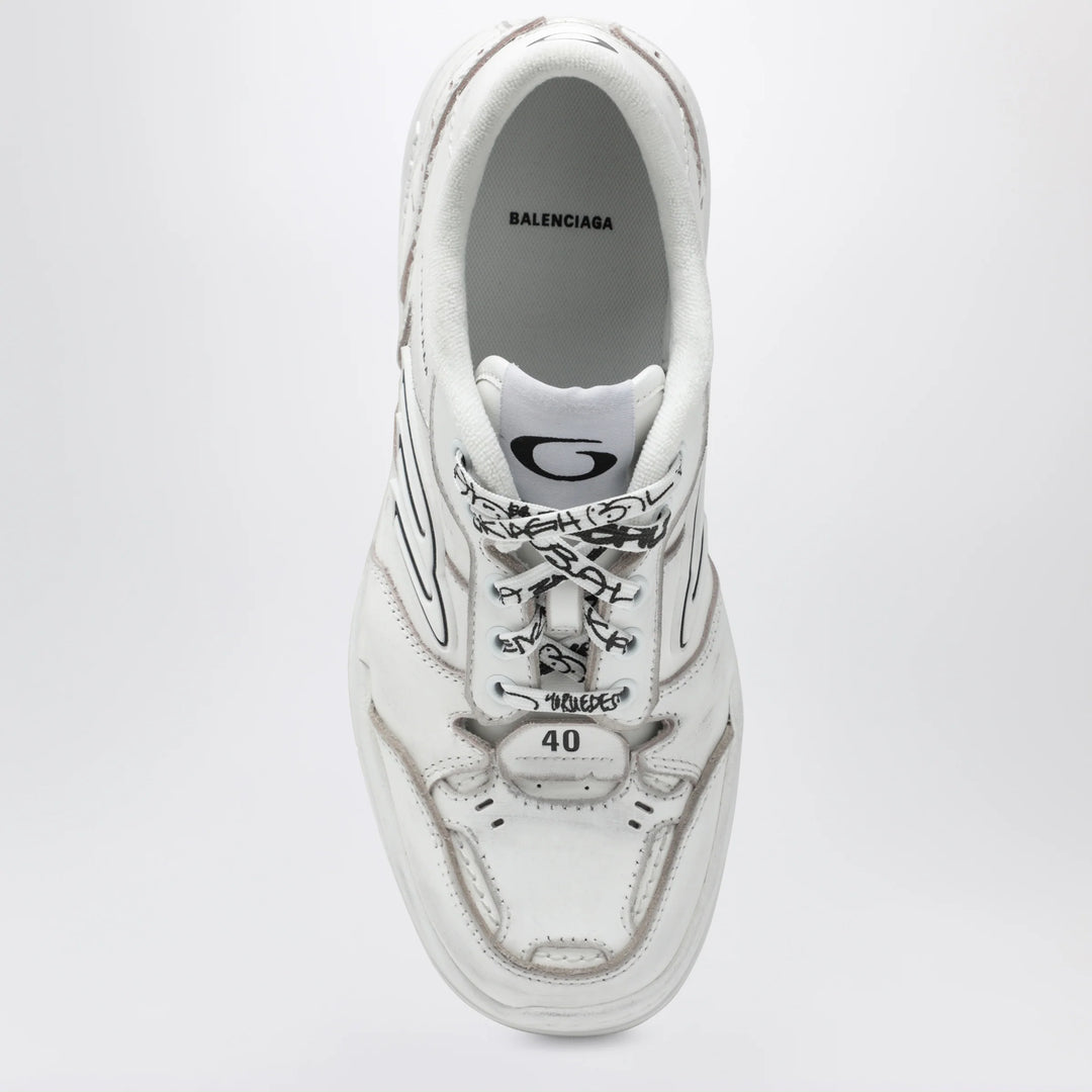 Balenciaga - Hamptons Worn-Out Mid white Sneakers