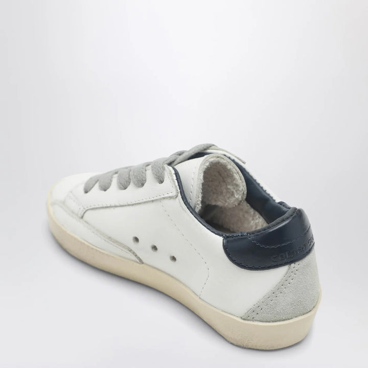 Golden Goose - Super-star Sneakers in vintage white/navy blue
