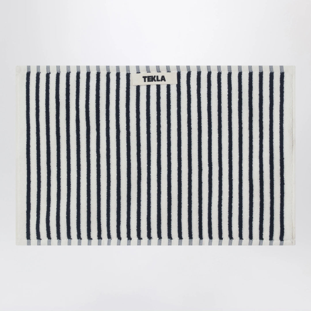 Tekla - White striped guest towel 30x50