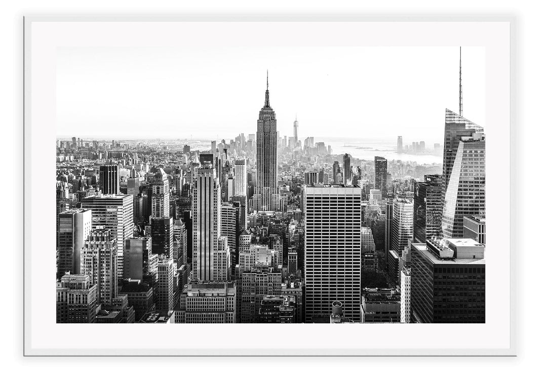 Canvas Print Small		50x70cm / White NYC B&W NYC B&W Framed Print Brand