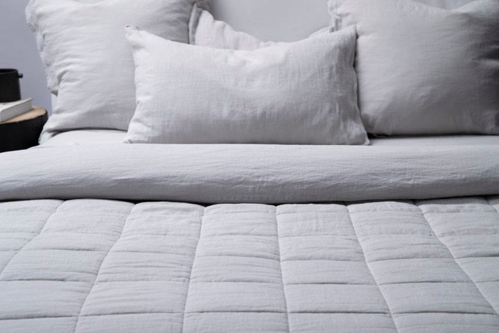 Bemboka quilts White / King/Queen 240x260cm Bemboka Cotton Filled Linen Quilts Bemboka Cotton Filled Linen Quilts I Luxury Bedding I Amazing Sleeping Brand