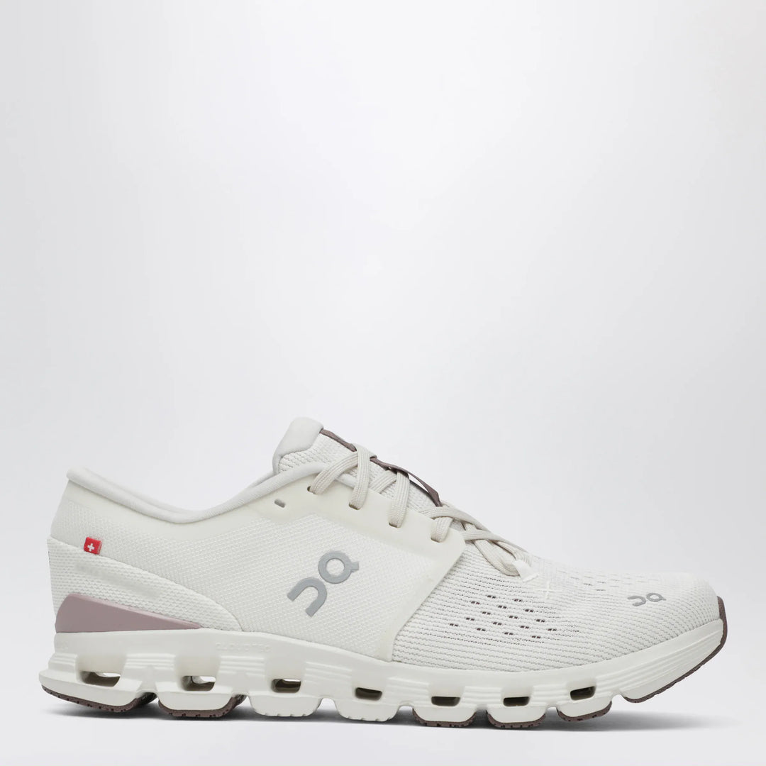 On - Cloud X 4 Ivory/Heron Sneakers Brand Shoes 6,5 US