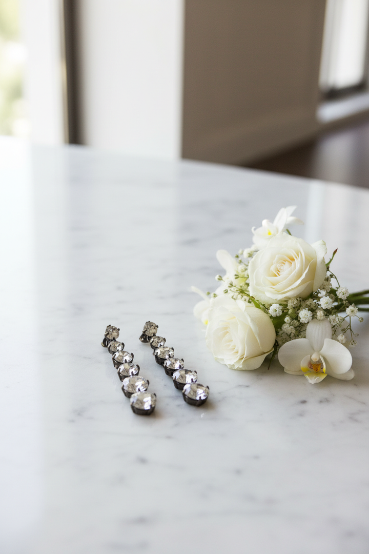 Lucea Earrings – Marble &amp; Flowers
